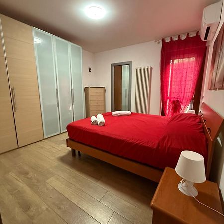 Caserma Guelfa - Casa Vacanza Chiarina San Benedetto del Tronto Zewnętrze zdjęcie